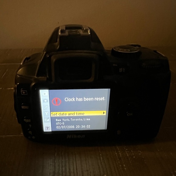 Nikon Digital Camera - Picture 3 of 8